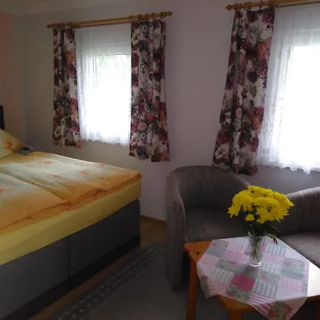 Haus Stefanie Apartment